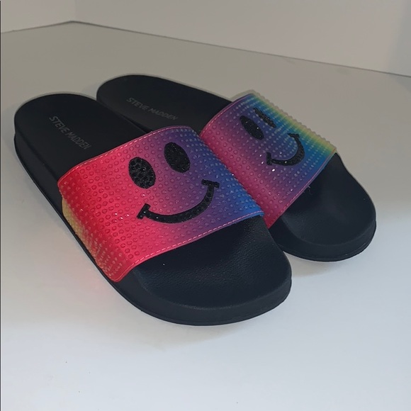 girls slides size 4